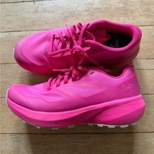 Arcteryx Norvan LDS 3